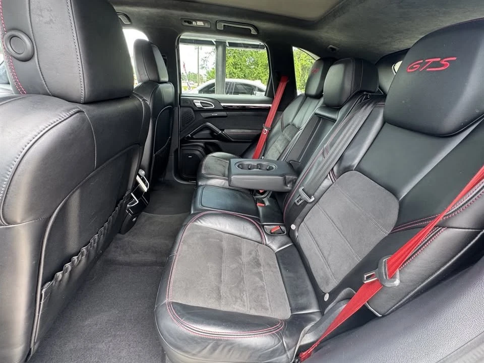2018 Porsche 958 Cayenne - Image 13 of 14