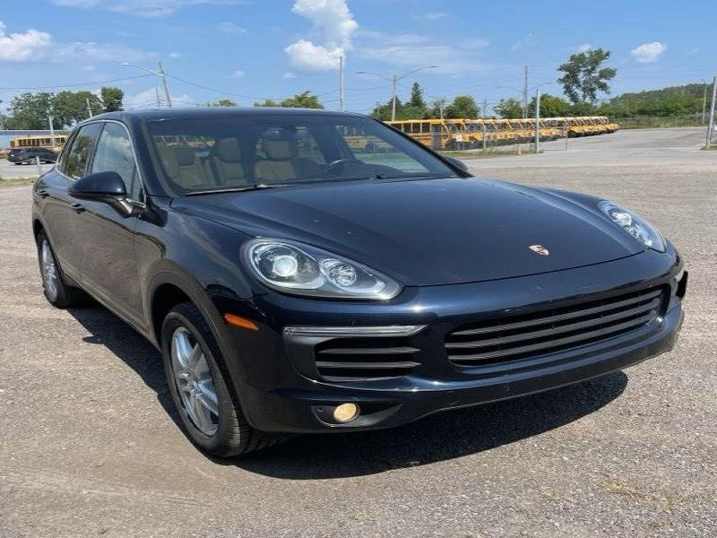 2018 Porsche 958 Cayenne - Image 2 of 9