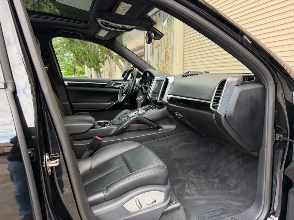 2018 Porsche 958 Cayenne - Image 11 of 20