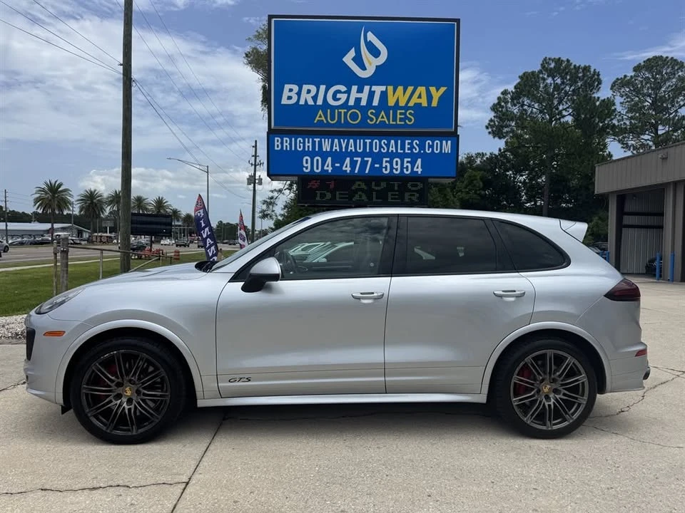 2018 Porsche 958 Cayenne - Image 2 of 14