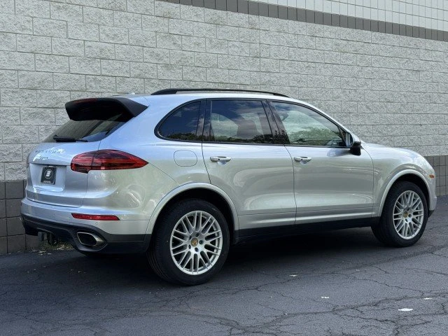 2018 Porsche 958 Cayenne - Image 16 of 20
