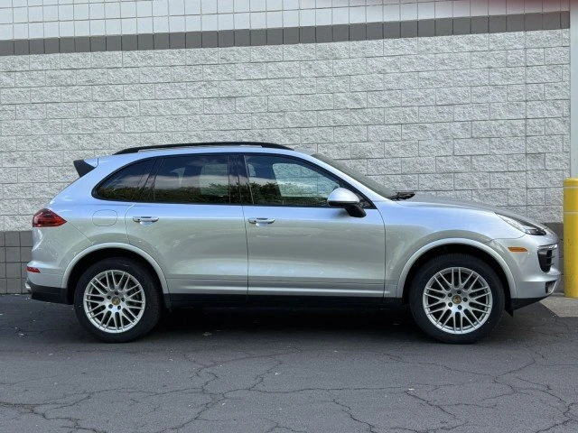 2018 Porsche 958 Cayenne - Image 17 of 20