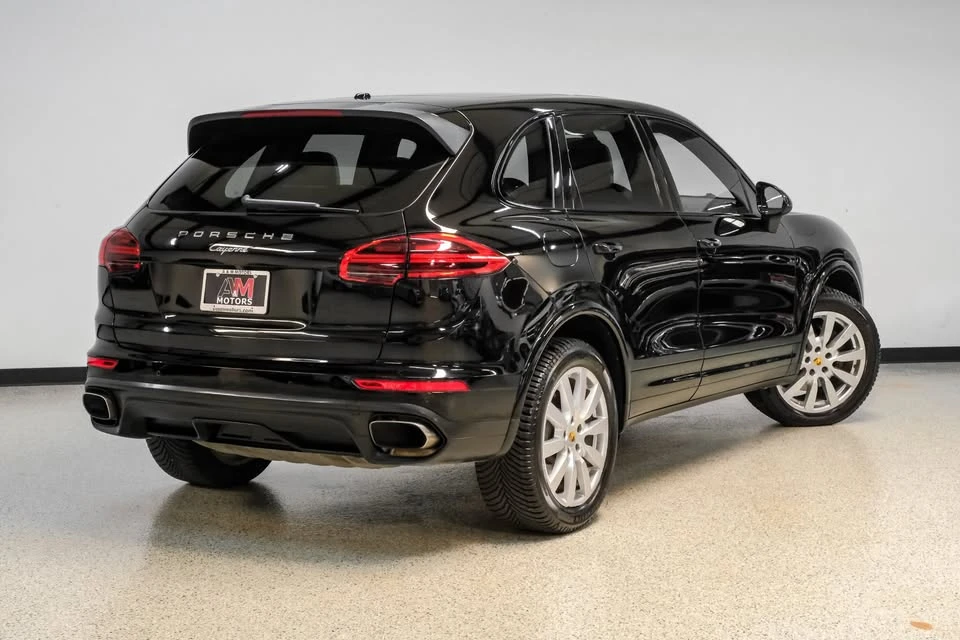 2018 Porsche 958 Cayenne - Image 10 of 19