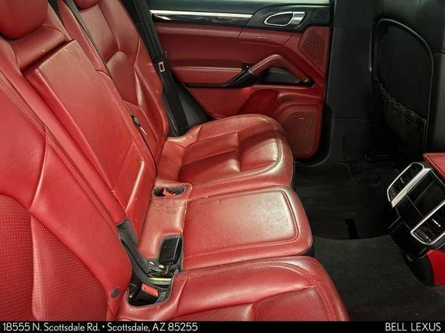 2018 Porsche 958 Cayenne - Image 16 of 20