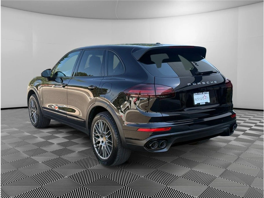 2018 Porsche 958 Cayenne - Image 3 of 20