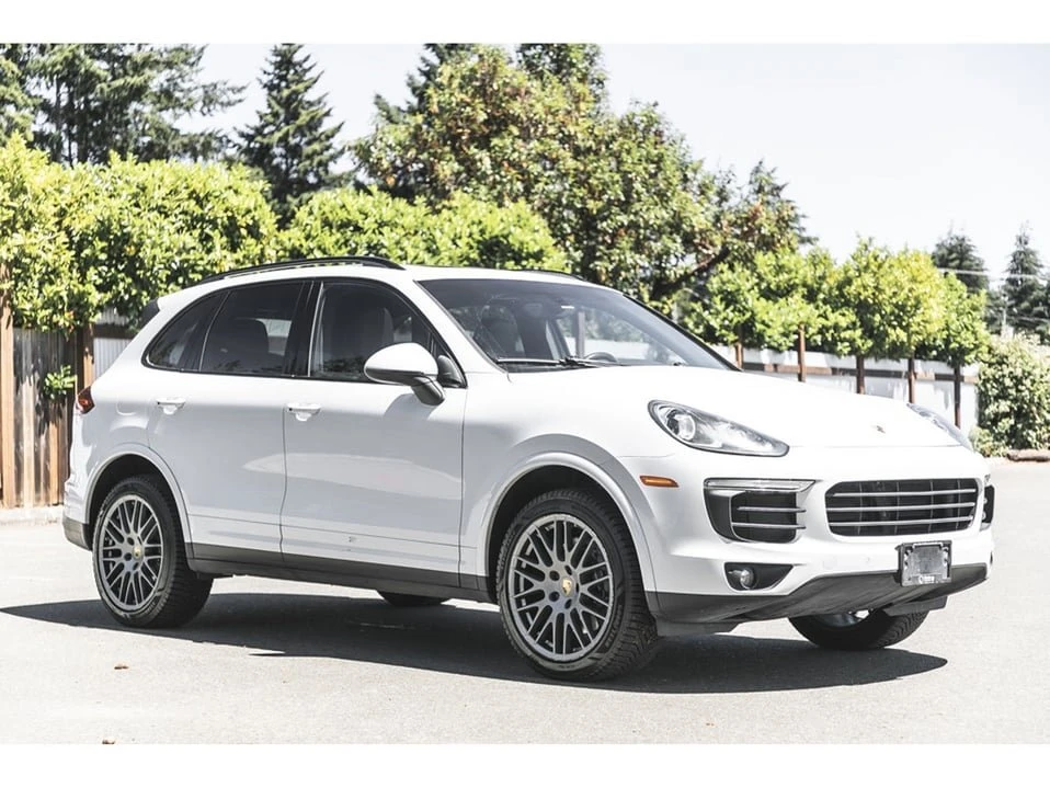 2018 Porsche 958 Cayenne - Image 10 of 20