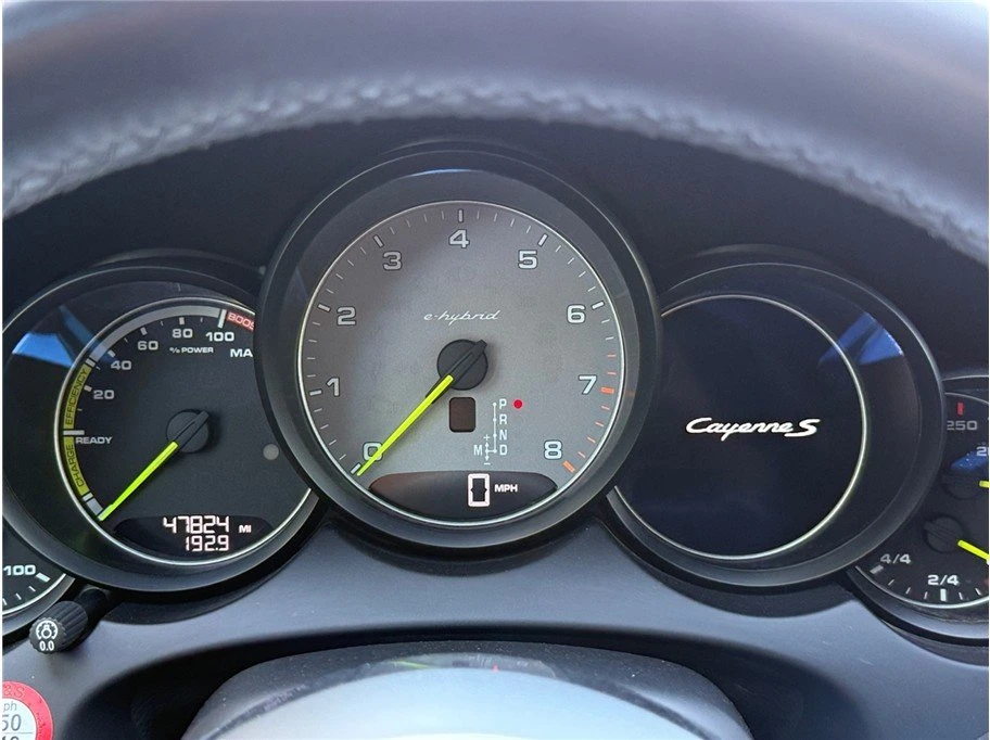 2018 Porsche 958 Cayenne - Image 16 of 20