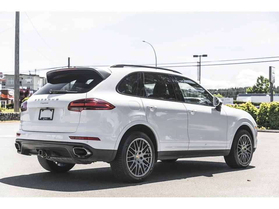 2018 Porsche 958 Cayenne - Image 8 of 20