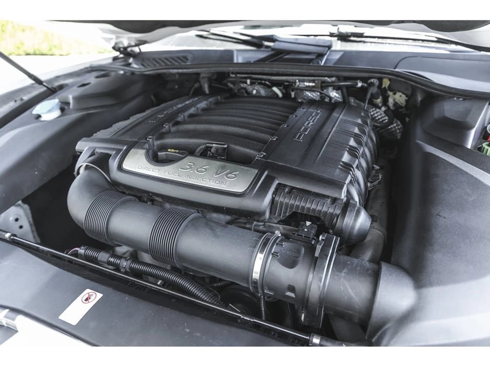 2018 Porsche 958 Cayenne - Image 13 of 20
