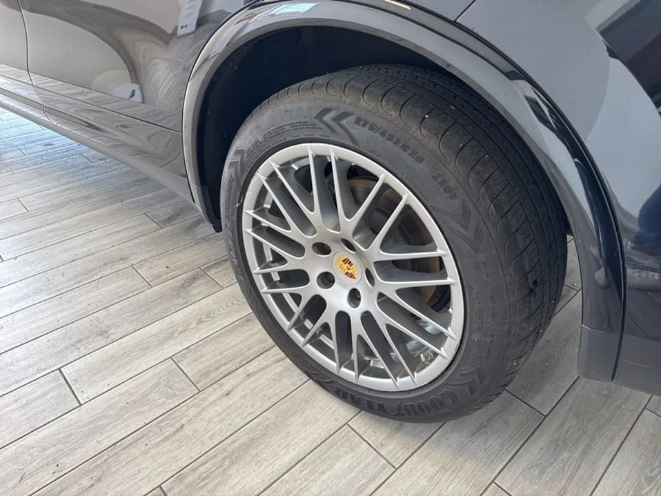 2018 Porsche 958 Cayenne - Image 7 of 20
