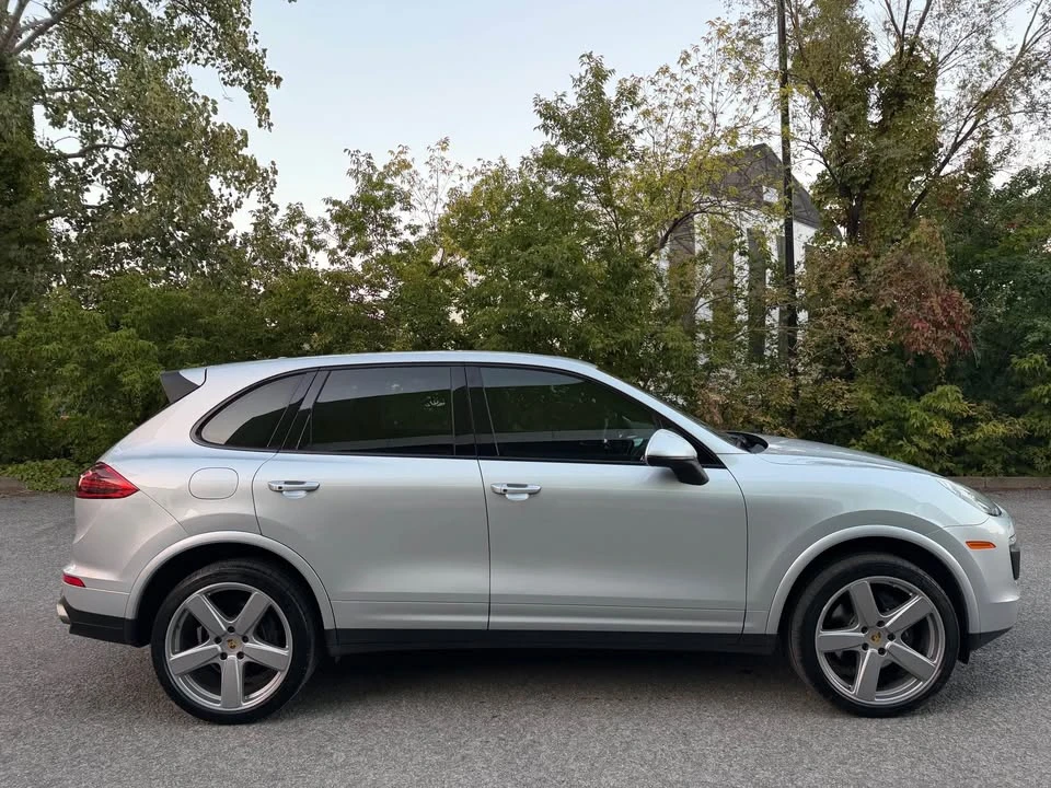 2018 Porsche 958 Cayenne - Image 4 of 18