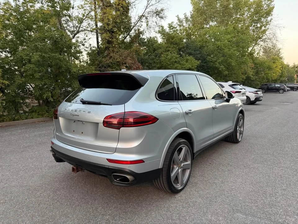 2018 Porsche 958 Cayenne - Image 7 of 18
