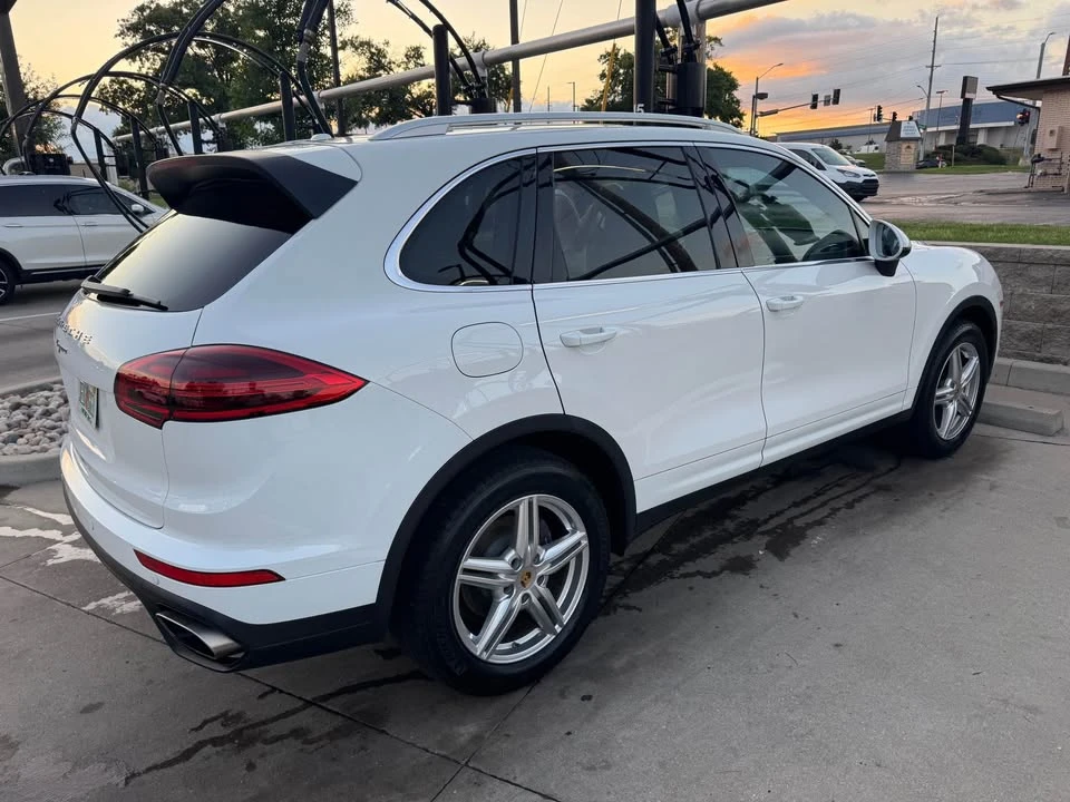 2018 Porsche 958 Cayenne - Image 3 of 6