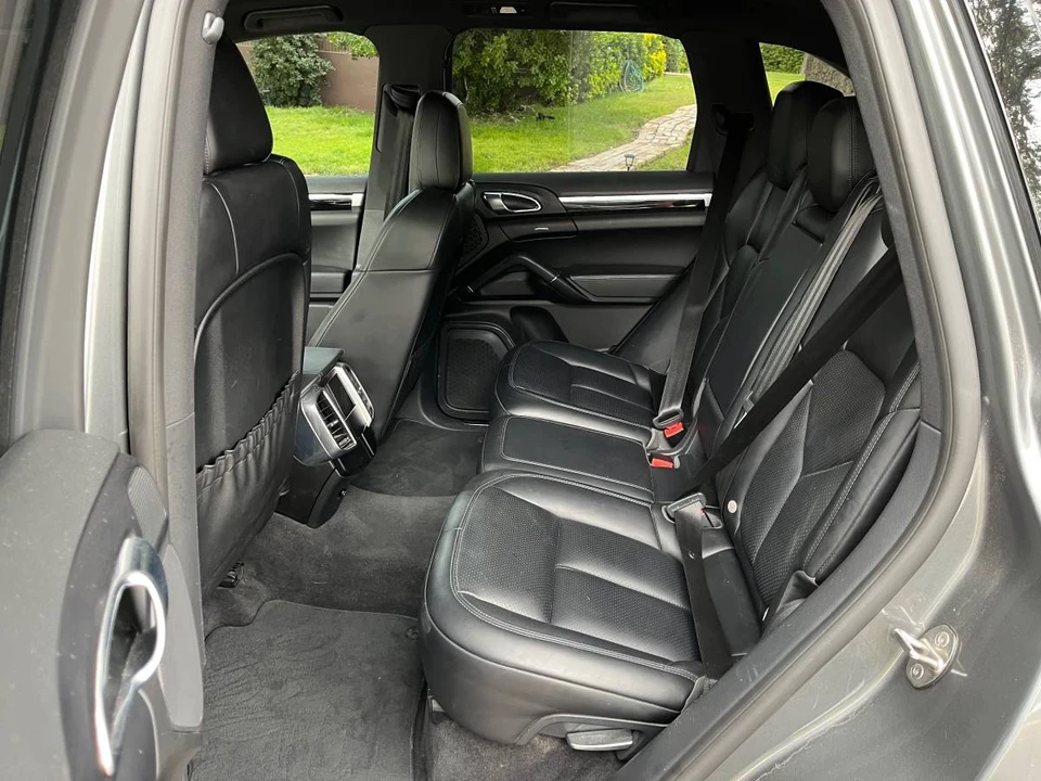 2018 Porsche 958 Cayenne - Image 21 of 24