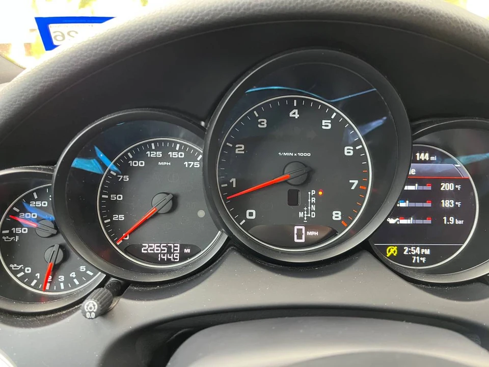 2018 Porsche 958 Cayenne - Image 18 of 24