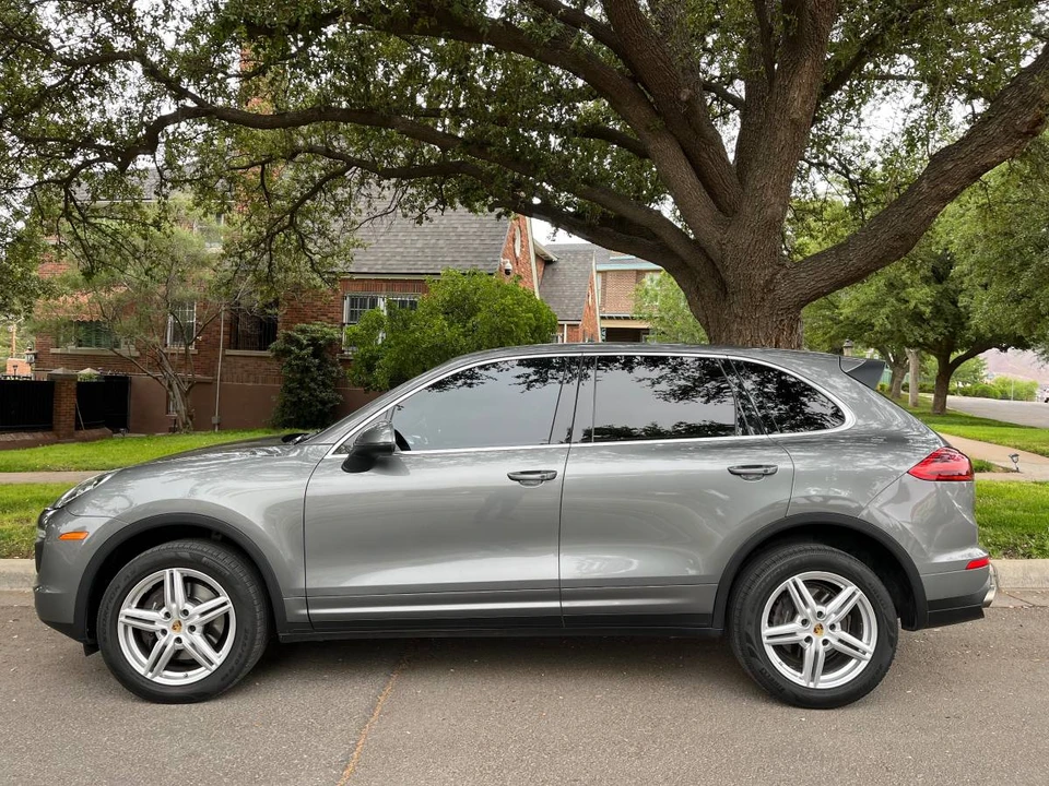 2018 Porsche 958 Cayenne - Image 3 of 24