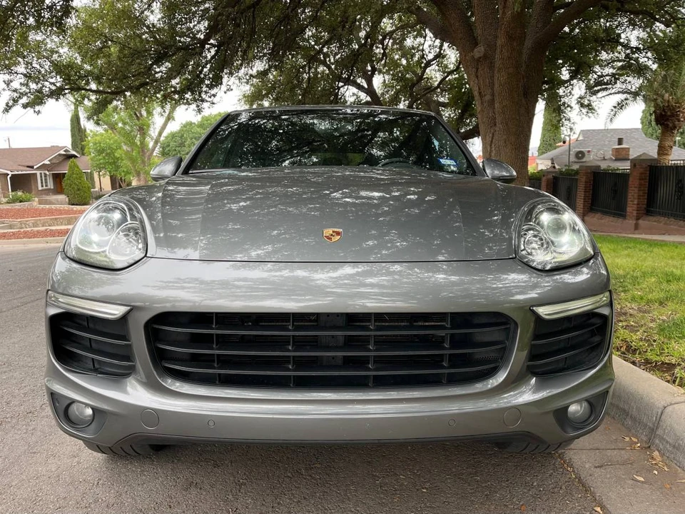 2018 Porsche 958 Cayenne - Image 8 of 24
