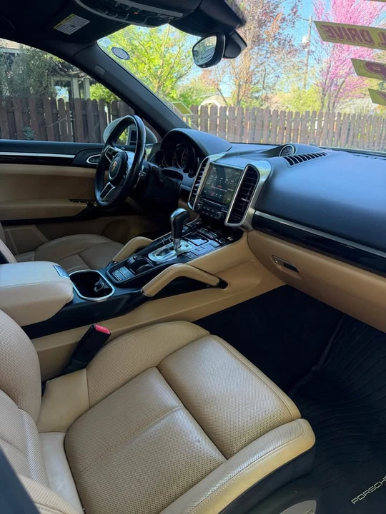 2018 Porsche 958 Cayenne - Image 7 of 10