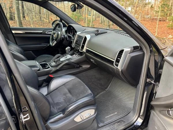 2018 Porsche 958 Cayenne - Image 13 of 14