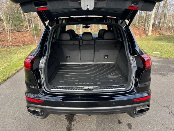 2018 Porsche 958 Cayenne - Image 11 of 14