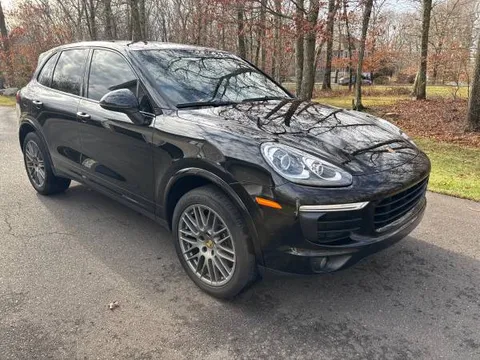 2018 Porsche Cayenne Platinum