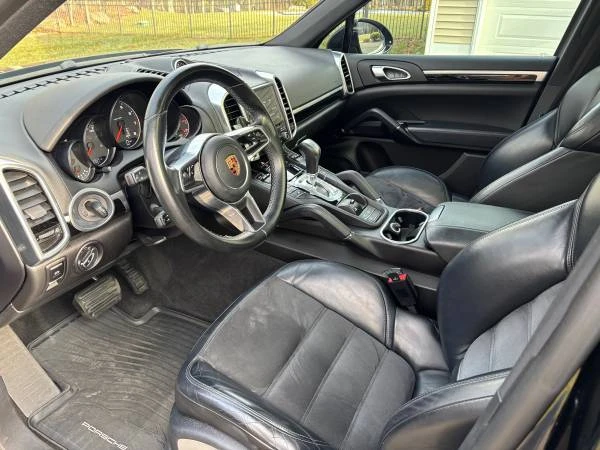 2018 Porsche 958 Cayenne - Image 7 of 14