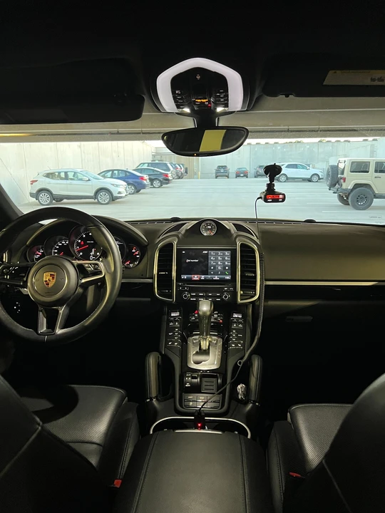 2018 Porsche 958 Cayenne - Image 8 of 15