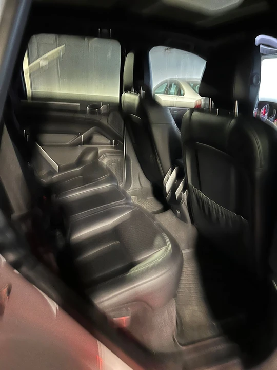 2018 Porsche 958 Cayenne - Image 6 of 15