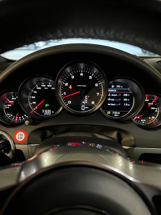 2018 Porsche 958 Cayenne - Image 11 of 15