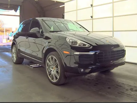 2018 Porsche Cayenne Platinum Edition
