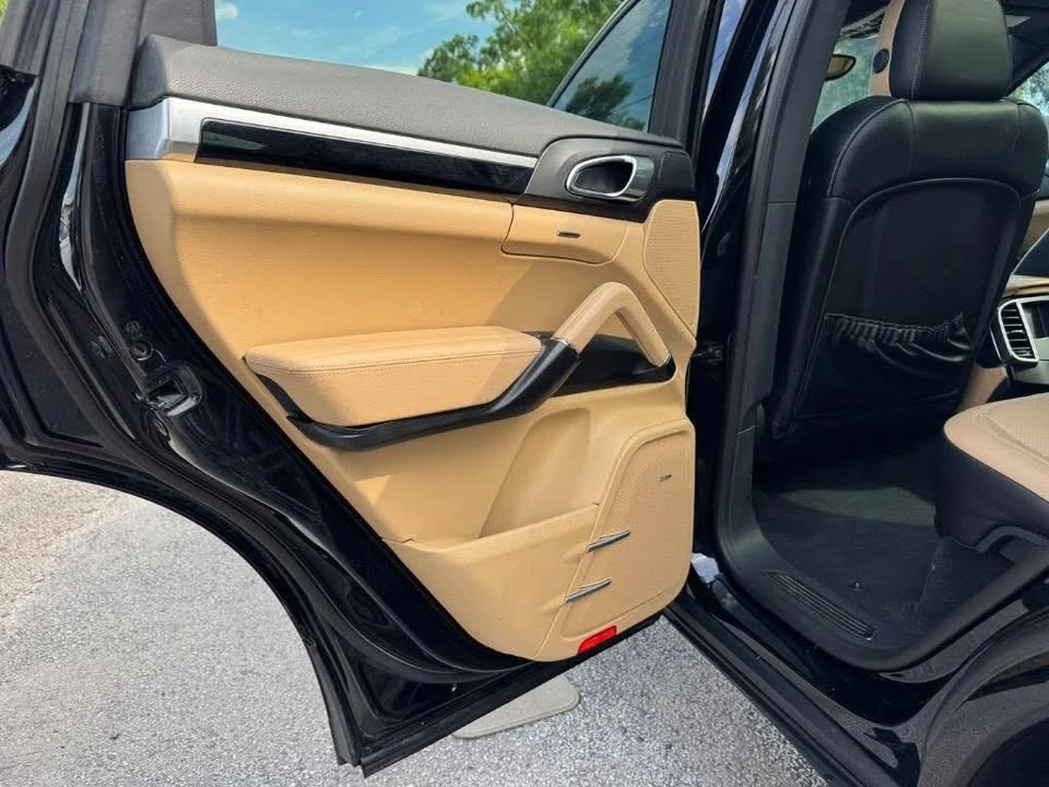 2018 Porsche 958 Cayenne - Image 19 of 20