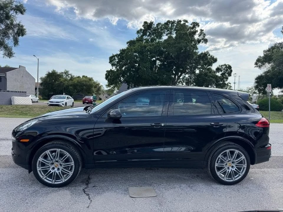 2018 Porsche 958 Cayenne - Image 6 of 20