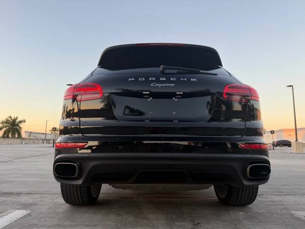 2018 Porsche 958 Cayenne S - Image 7 of 21
