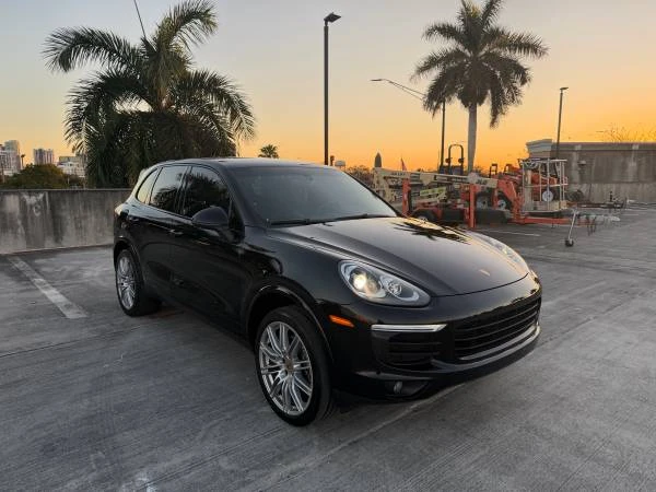 2018 Porsche 958 Cayenne S - Image 3 of 21