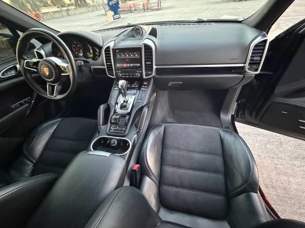 2018 Porsche 958 Cayenne - Image 11 of 21