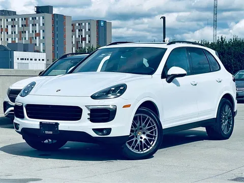2018 Porsche Cayenne Platinum Edition