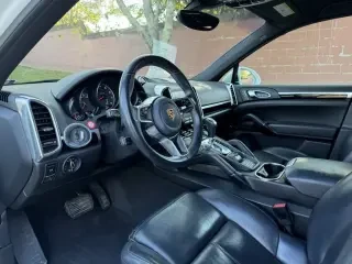 2018 Porsche 958 Cayenne - Image 4 of 4