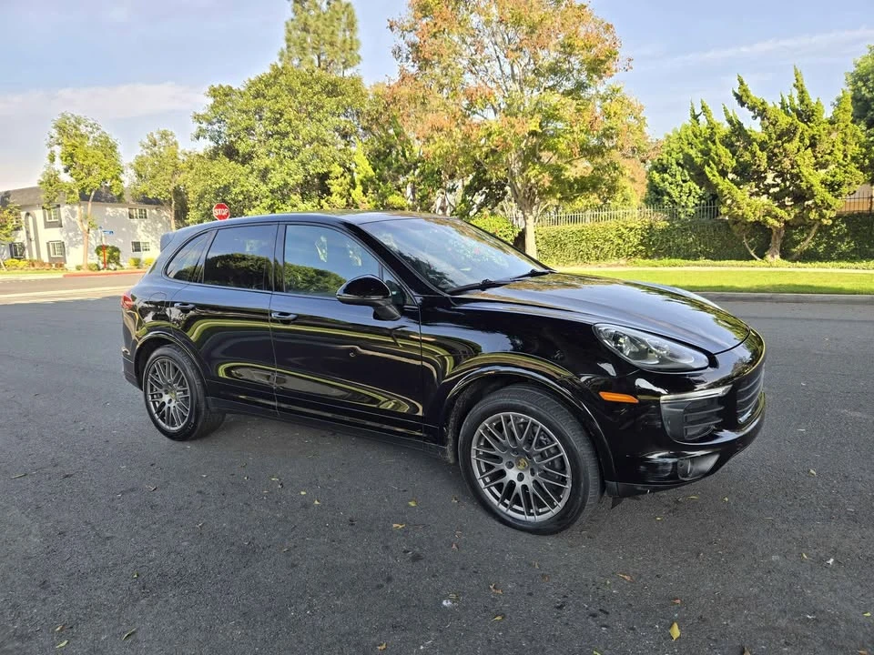 2018 Porsche 958 Cayenne - Image 2 of 12