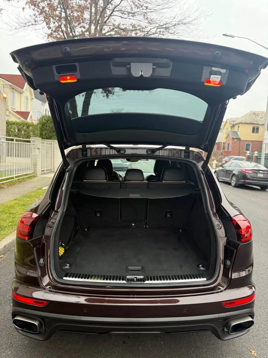 2018 Porsche 958 Cayenne - Image 13 of 13