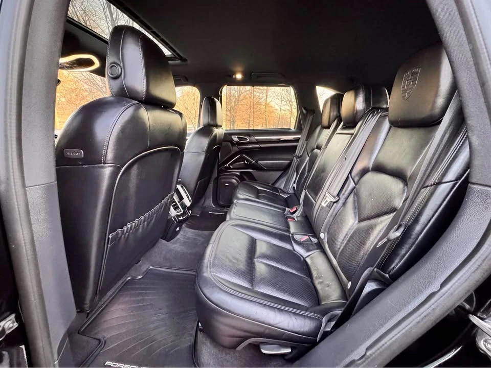 2018 Porsche 958 Cayenne - Image 14 of 20