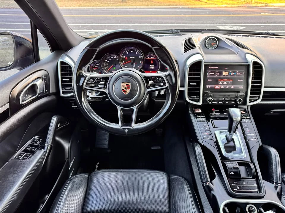 2018 Porsche 958 Cayenne - Image 11 of 20