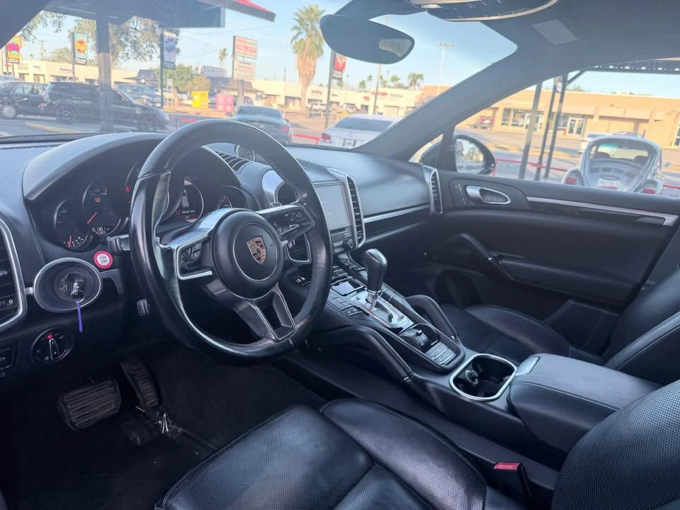 2018 Porsche 958 Cayenne - Image 8 of 13