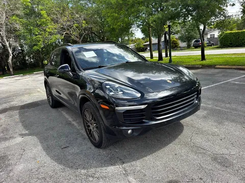 2018 Porsche Cayenne Platinum Edition