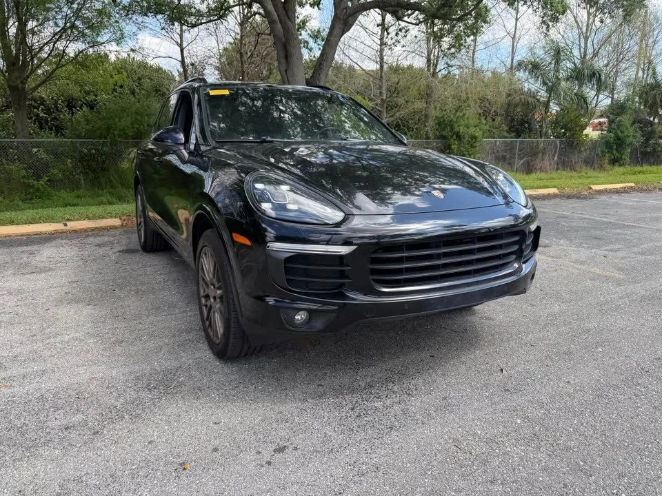 2018 Porsche 958 Cayenne - Image 3 of 16