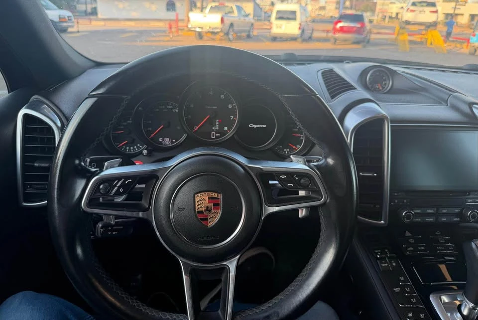 2018 Porsche 958 Cayenne - Image 8 of 12
