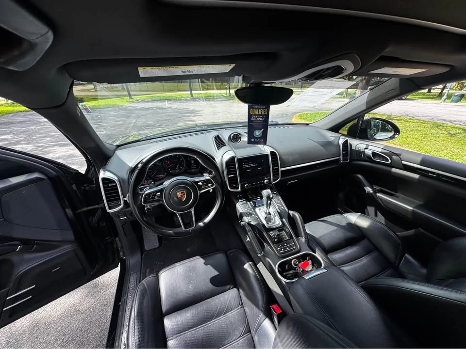 2018 Porsche 958 Cayenne - Image 11 of 15