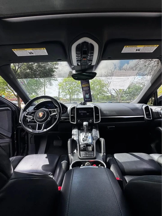 2018 Porsche 958 Cayenne - Image 10 of 15