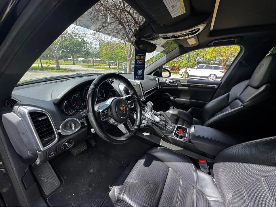 2018 Porsche 958 Cayenne - Image 12 of 15