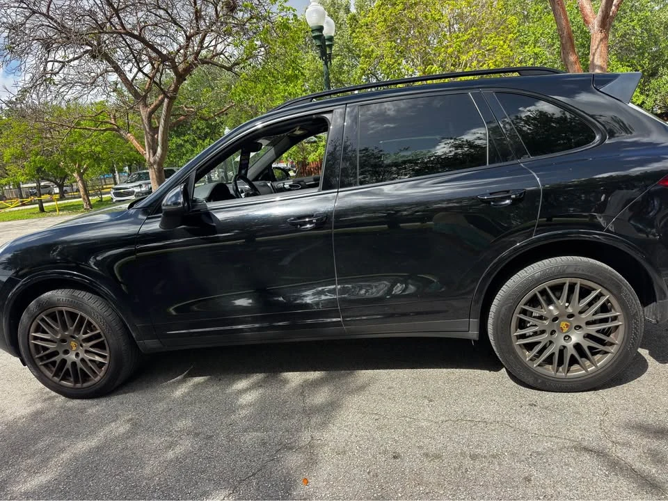 2018 Porsche 958 Cayenne - Image 7 of 15