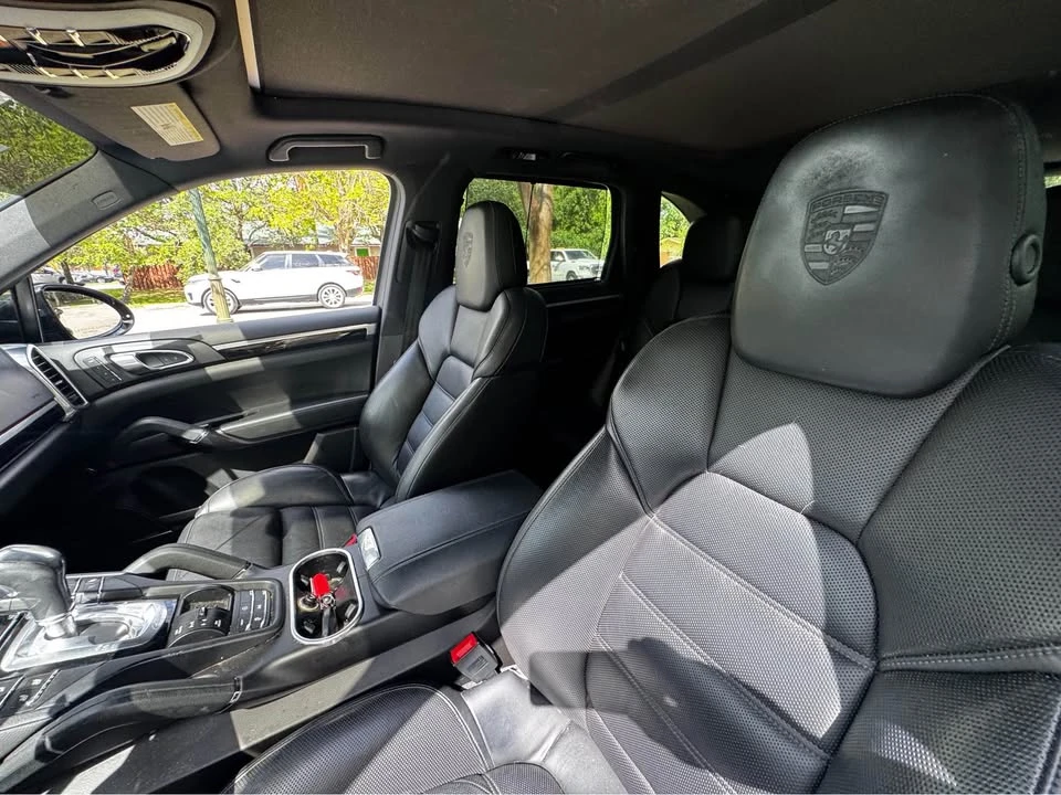 2018 Porsche 958 Cayenne - Image 13 of 15